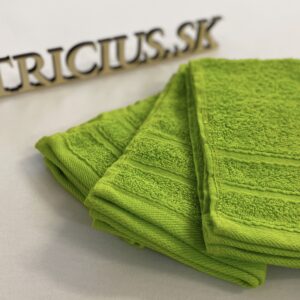 Detský uterák 30x50 cm zelený