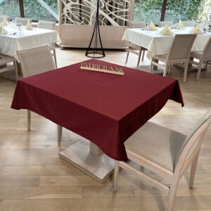 Zamatový obrus bordový